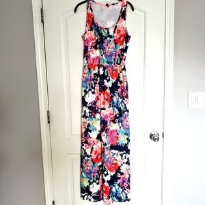 NWT Colorful Floral Maxi Dress